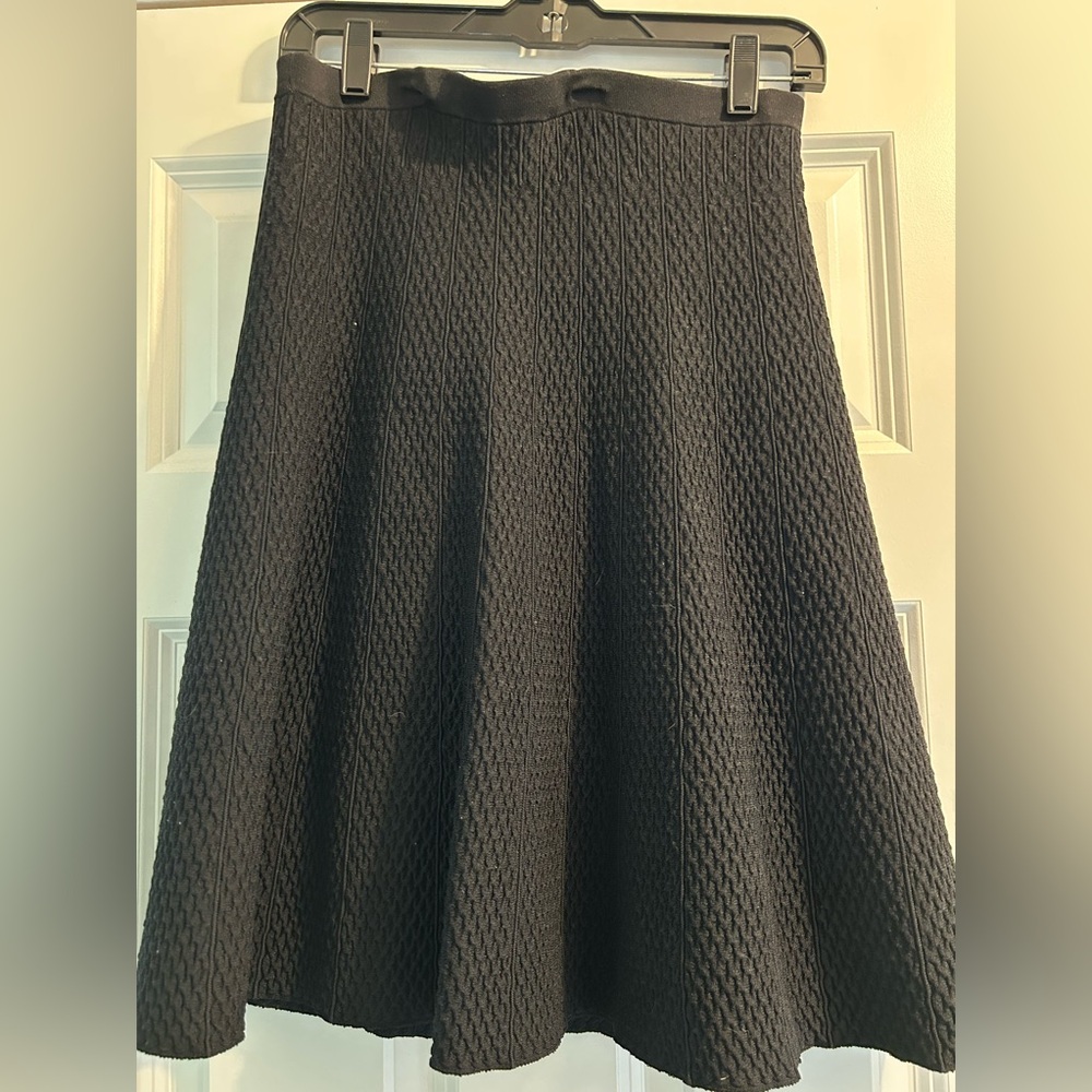 Textured black A-line flare knee length skirt